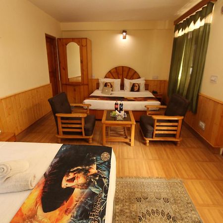 Hotel Purnima Riverside كاسول المظهر الخارجي الصورة