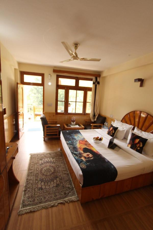Hotel Purnima Riverside كاسول المظهر الخارجي الصورة
