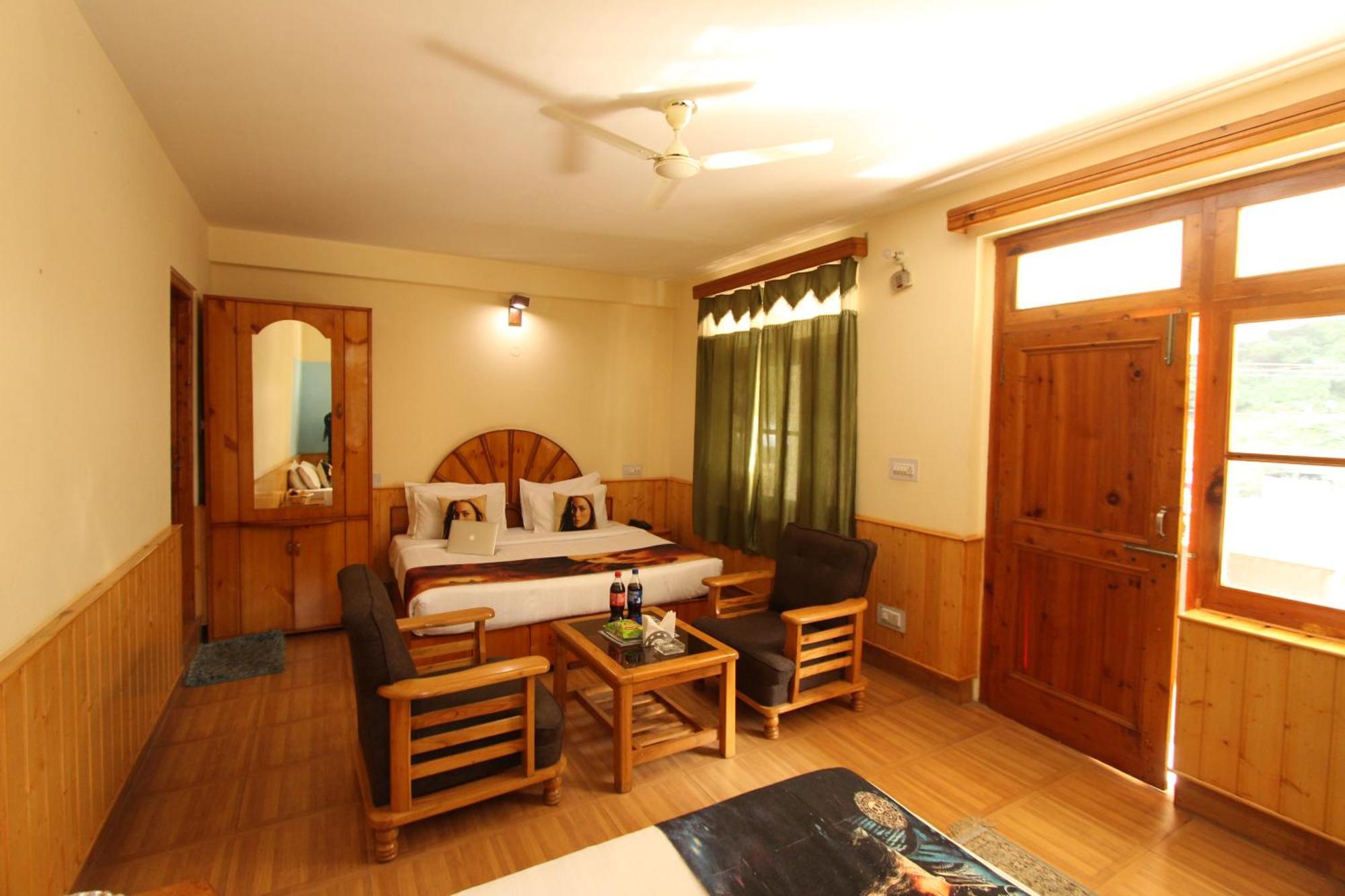 Hotel Purnima Riverside كاسول المظهر الخارجي الصورة